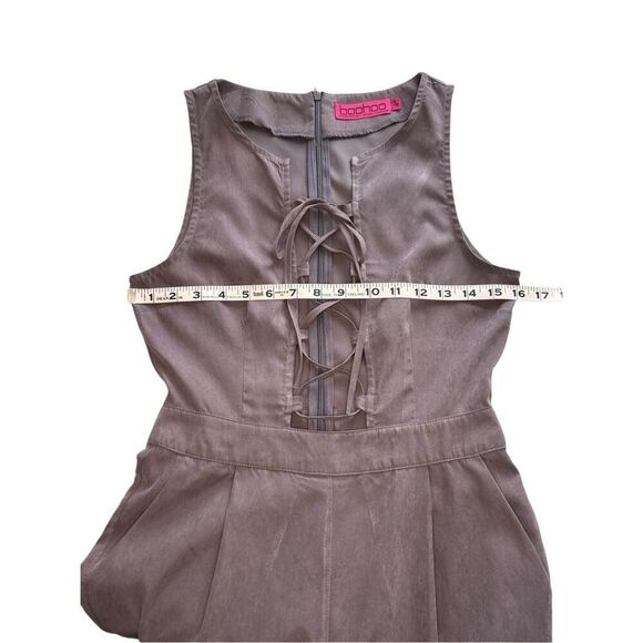 Boohoo lace up clay colored sleeveless jumpsuit - 4 - Picture 6 of 11